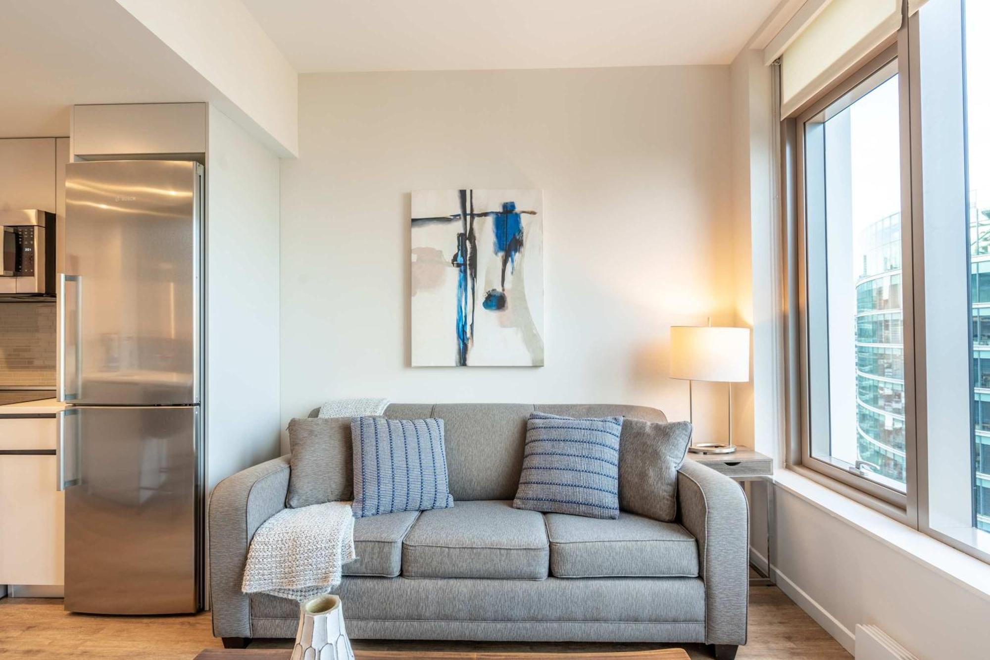 Luxury Apt Heart Of Seaport Boston Exteriör bild