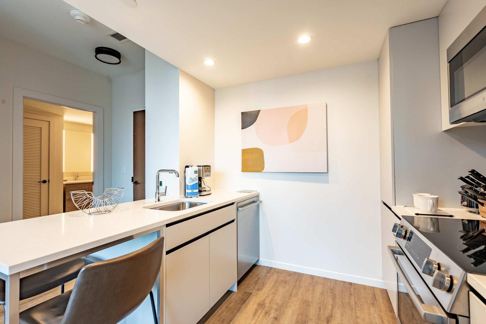 Luxury Apt Heart Of Seaport Boston Exteriör bild